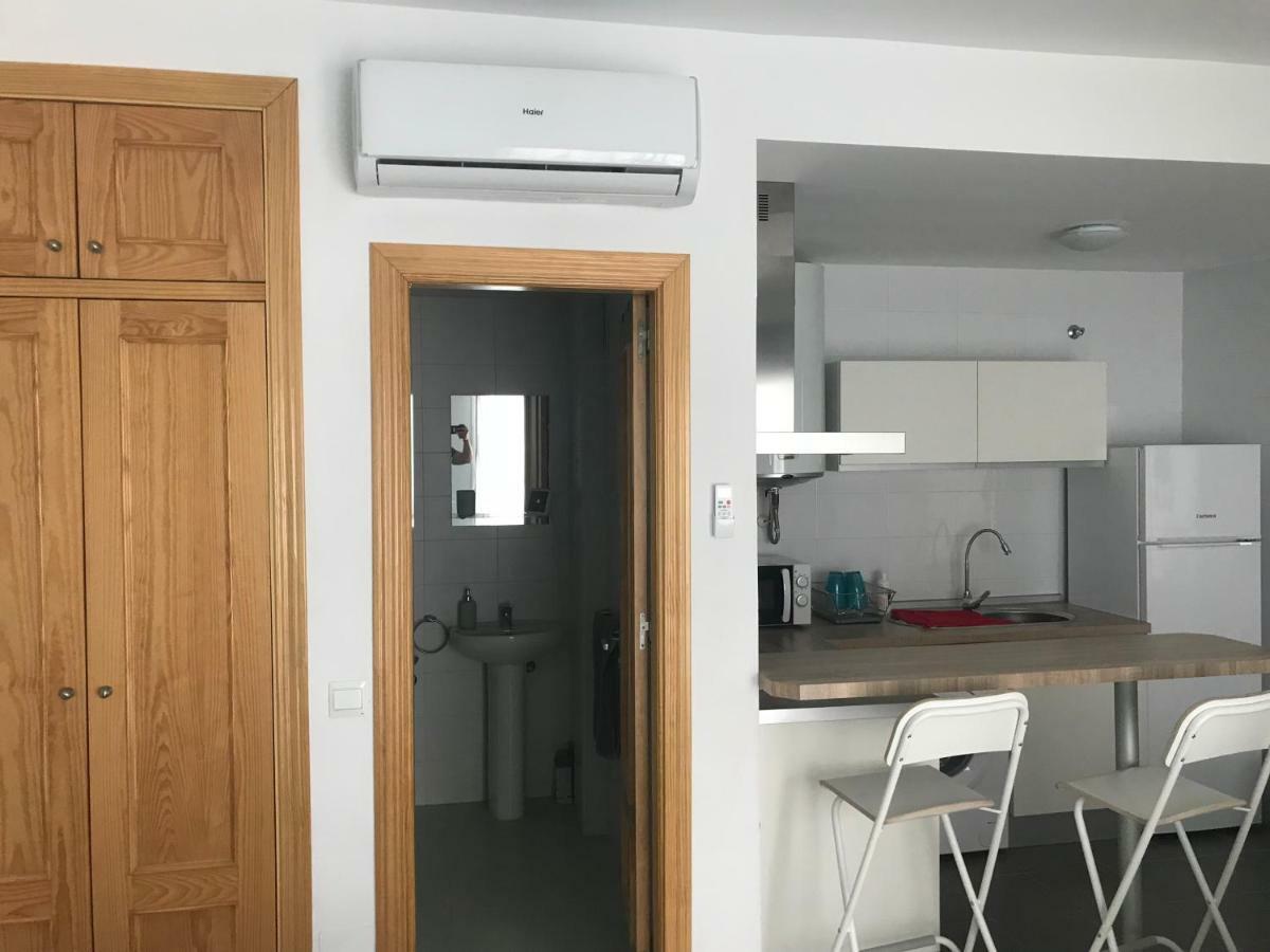 Calle Ollerias Malaga Luaran gambar